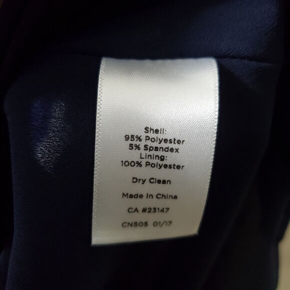 Talbots Petites Size 8P Dress Blue White Floral Lined Fit & Flare - Picture 8 of 9